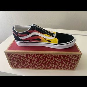 brand new size 10 M old school flame vans